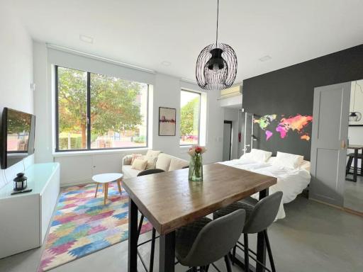 Precioso estudio en Barajas, a un paso del Metro - Housity