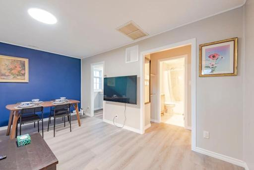 Newly renovated house in downtown - Housity