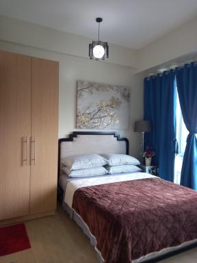 Studio Unit, Homely Condo at One Madison Place near Iloilo Business Park PH. - Housity