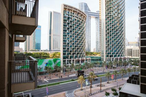 Luxury Apartment at Standpoint Tower by EMAAR - Housity