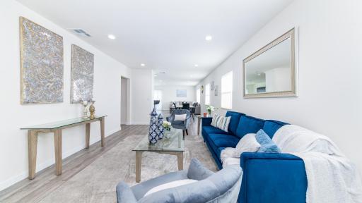 LA Retreat - Housity