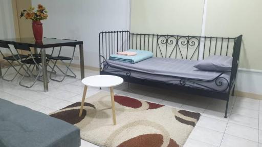Homestay Zarina - Housity