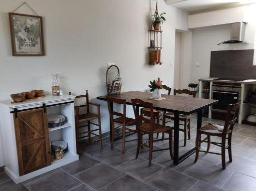 Maison de campagne, bulle de verdure - Housity