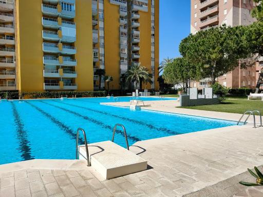 Global Properties, Apartamento con buenas vistas en Canet playa - Housity