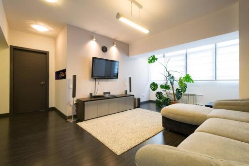 Nadezhda Apartments on Nauryzbai batyr 37 near the Arbat - Hizvo