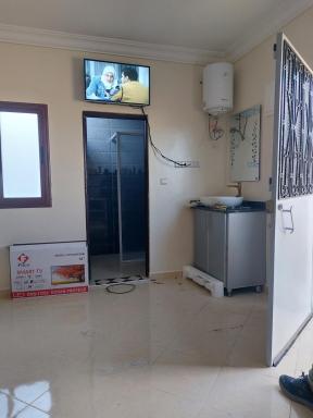 استوديو ممتاز بيت وصالون صغير ومطبخ وحمام - Housity