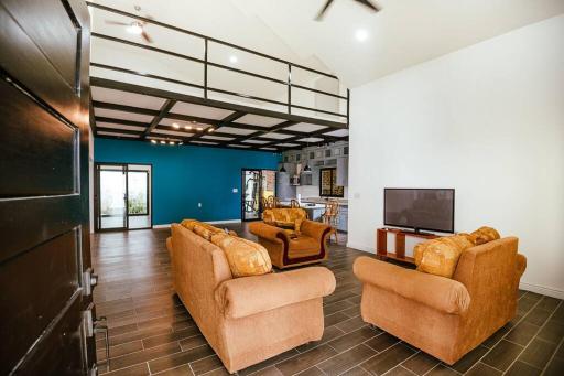 NEW TOP Luxury Home - Fully Equipped - Housity