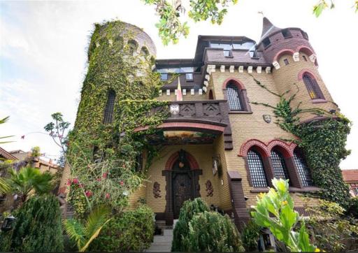 Hotel Castillo Viña del Mar - Housity