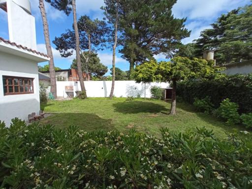Totoras (Casa: ideal familias) Pinamar - Housity