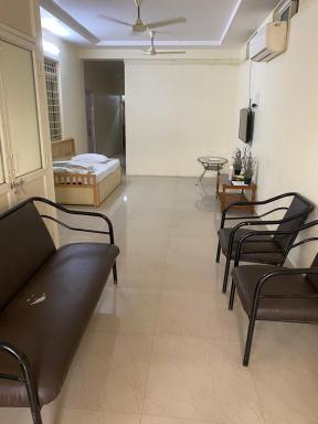 Simhagiri Holiday Inn - Housity