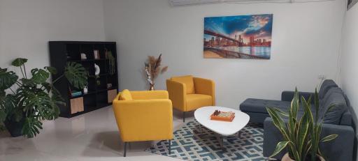 Mishkafayim Simcha Suite - Housity