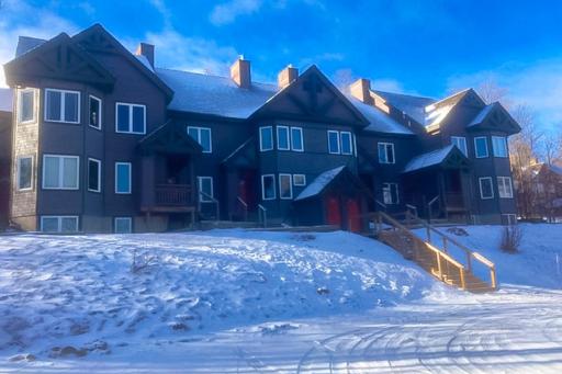 Trailside Retreat - Housity