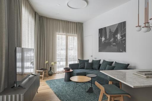 IVIS House - Spacious Apartment with Terrace, Vilnius Old Town - Hizvo