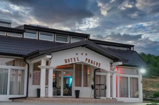 Villa Praga - Housity