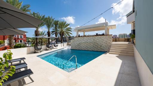 Harbor Hotel & Casino Curacao - Housity