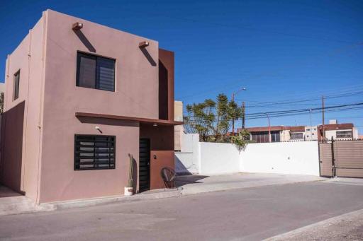 Condominiums Boutique •Madera• Bright Boho Style - Housity