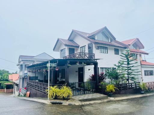 D’Waldz Villa Tagaytay - Housity