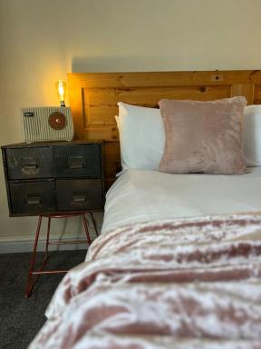 The Cottage, Watergate, Sleaford - Housity