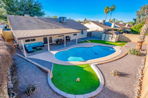 Relaxing Sunshine - Housity