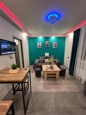 ROMANTIC ATMOSPHERE Self Check In - Housity