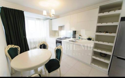 Holiday House 5* - Housity