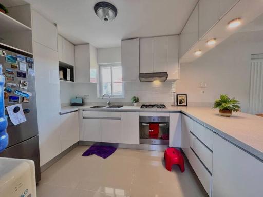 Entire Holiday House - Housity