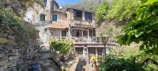 Characteristic house Aquasanta - Housity