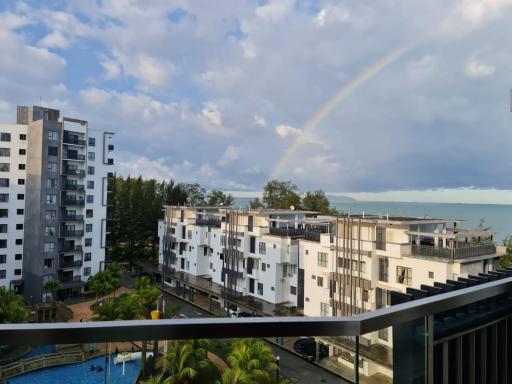 Timurbay Treasures Studio Apartment Side Seaview with Wifi Neflix - Housity