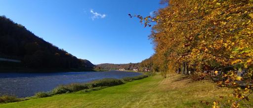 Ferienwohnung an der Elbe - Housity