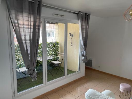 Charmant 2 pièces à la Gare de CREIL - Housity