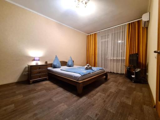 1-room Luxury Apartment on Sobornyi Avenue 170-v, by GrandHome - Housity