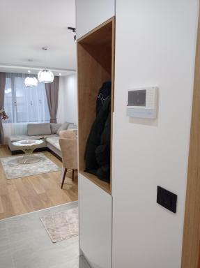Srebrni vrhovi apartman bela carolina - Housity