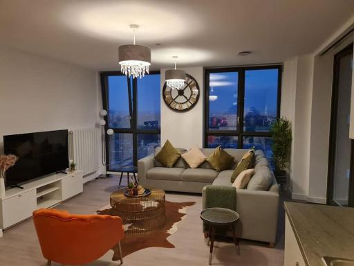 Spacious Luxury London City View - Housity