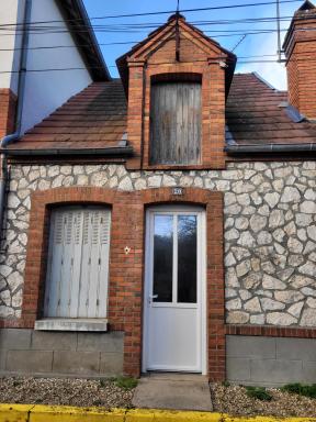 Petite Maison à Salbris - Housity