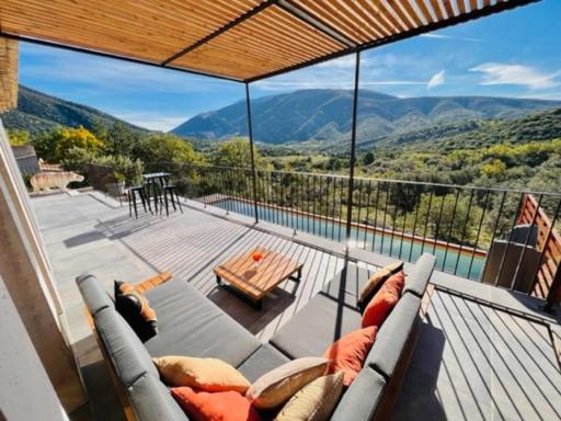 DELUXE VILLA ASTERISK at MONT VENTOUX - Housity
