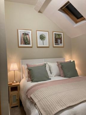 Sunnydene Cute cosy convenient cottage - Housity