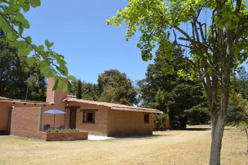 Cabaña, entre el Oro Edo. Méx. y Tlalpujahua, Mich - Housity