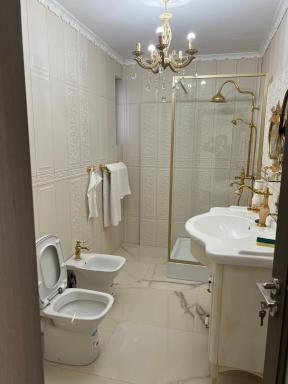 Sarah relax2 - Housity