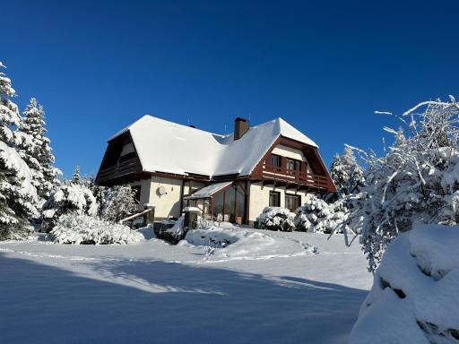 Penzion Harvanek - Housity