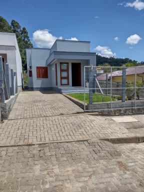 Grey House, próximo a Gramado e ao Templo Budista - Housity