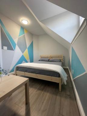 1Guest House Baltimore County (own room, Joppa RD) - Housity