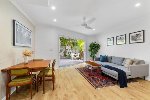 Little cove gem - walking distance to the most famous Noosa beach! - Housity