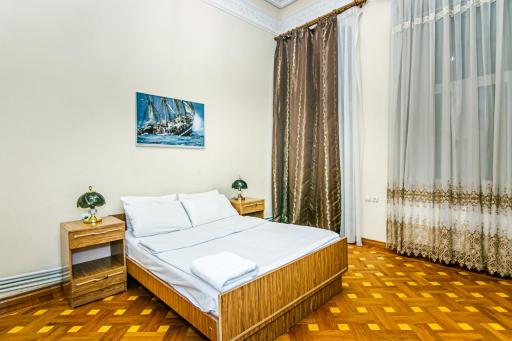 Nizami Street Hiss House - Housity