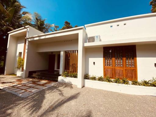 Rural Breeze - Housity