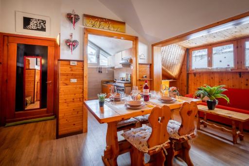 [Aprica tre minuti dalle piste] wi-fi Netflix comodo per 4 ospiti - Housity