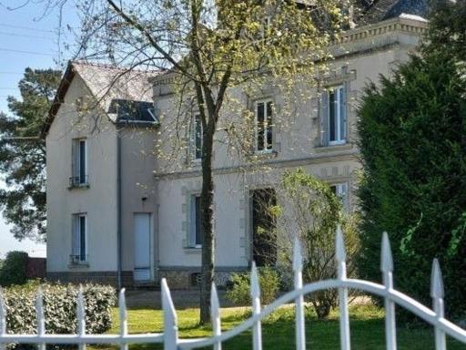 Gîte spacieux au cœur d'un vignoble avec sauna, cheminée et jardin privatif, vallée du Layon - FR-1-622-49 - Housity