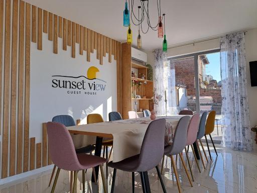 Sunset view guest house - Housity