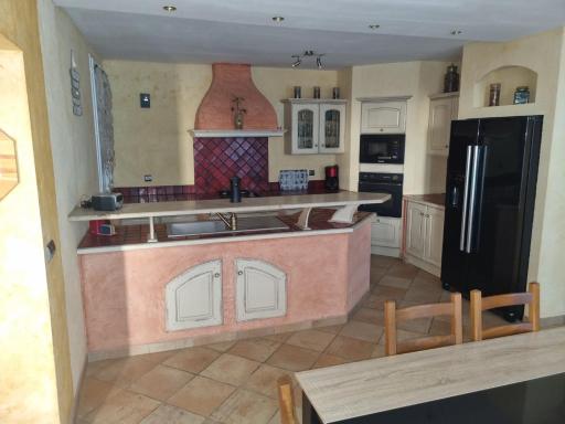 CHAMBRE PRIVÉE EN CENTRE VILLe - Housity