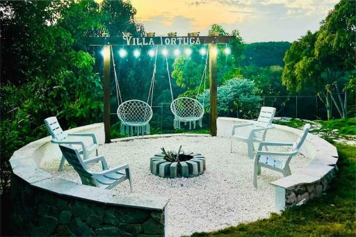 Villa moderna con buenas vistas - Housity