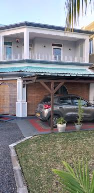 La Kanazik - Housity